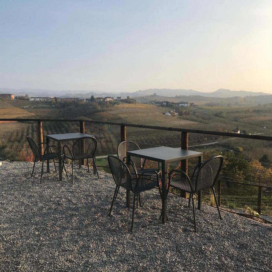 Il Grecale - Camere E Appartamenti La Morra Luaran gambar